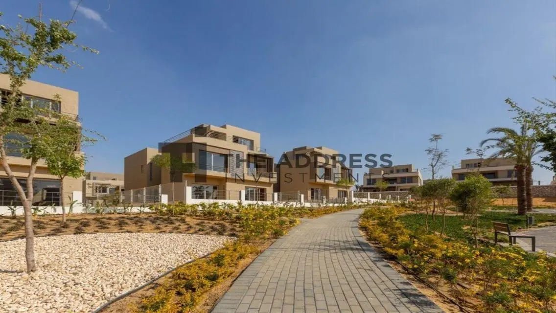 Luxury Villa with Private Pool and Garden in a Prime Location