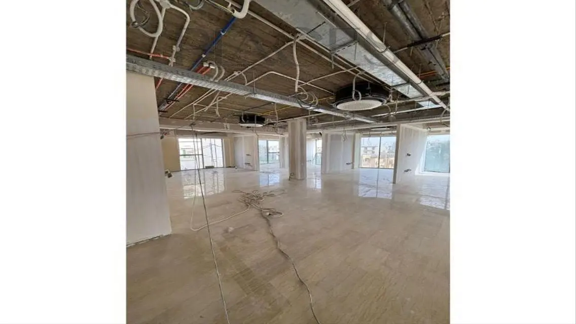 Commercial Property for Rent in AUC - 2000 Meters