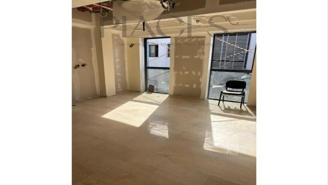 Commercial Property for Rent in AUC - 2000 Meters