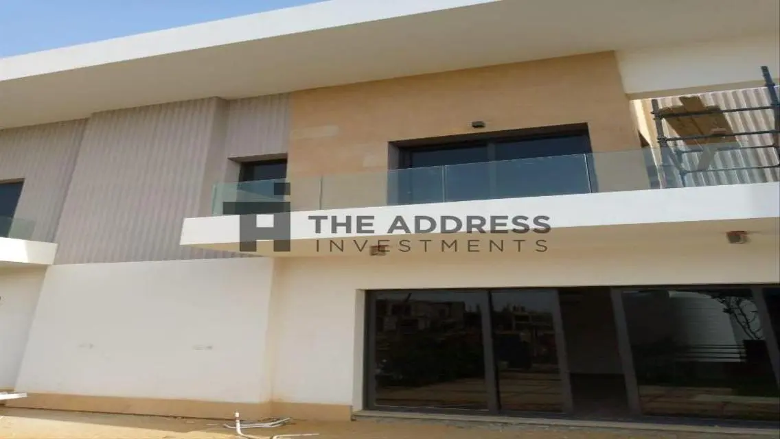 Luxurious Apartment with Ample Space in a Prime Area