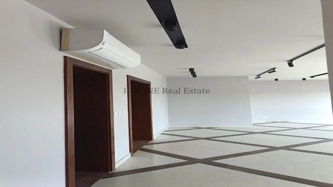 Luxurious Apartment of 2103 Square Meters at IZONE