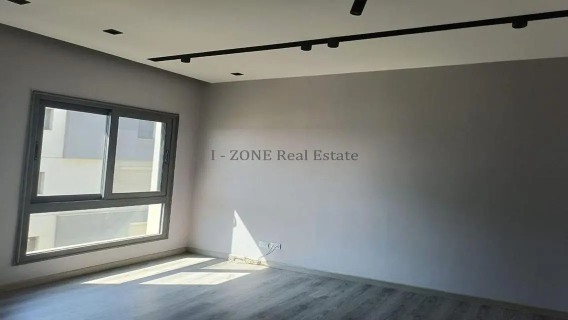 Luxurious Apartment of 2103 Square Meters at IZONE
