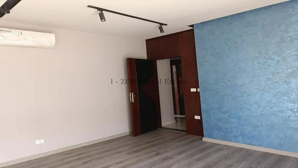 Luxurious Apartment of 2103 Square Meters at IZONE