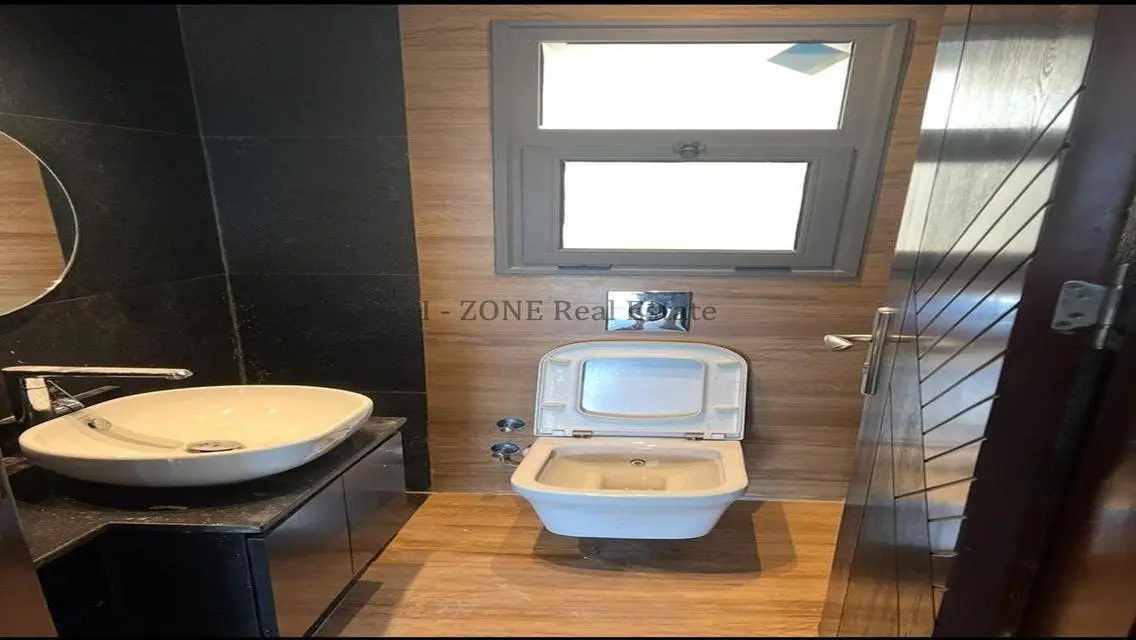 Luxurious Apartment of 2103 Square Meters at IZONE