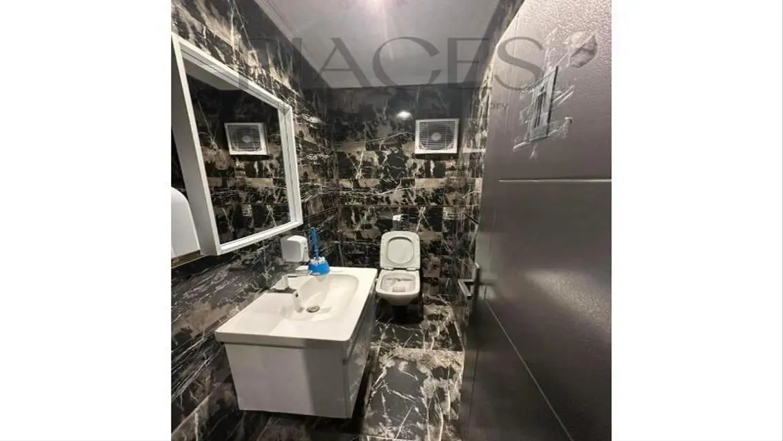 Spacious 400 sqm Apartment