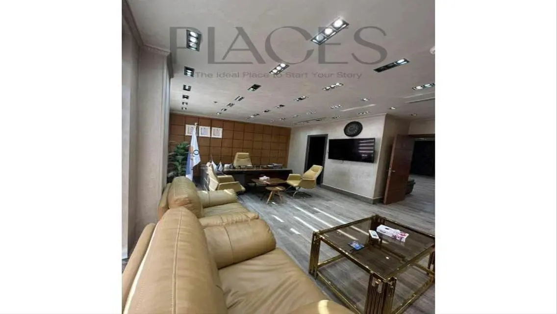 Spacious 400 sqm Apartment