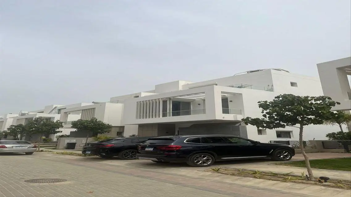 Luxury Apartment in 30243 with Full Amenities