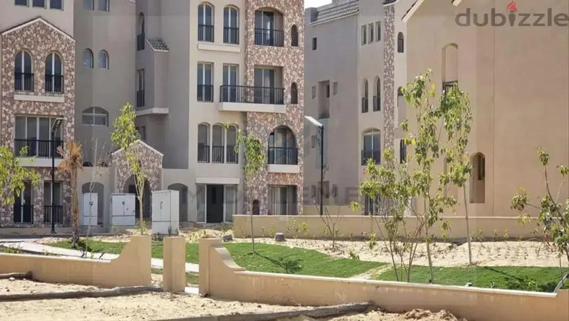 شقة فاخرة بمساحة 165 متر مربع
