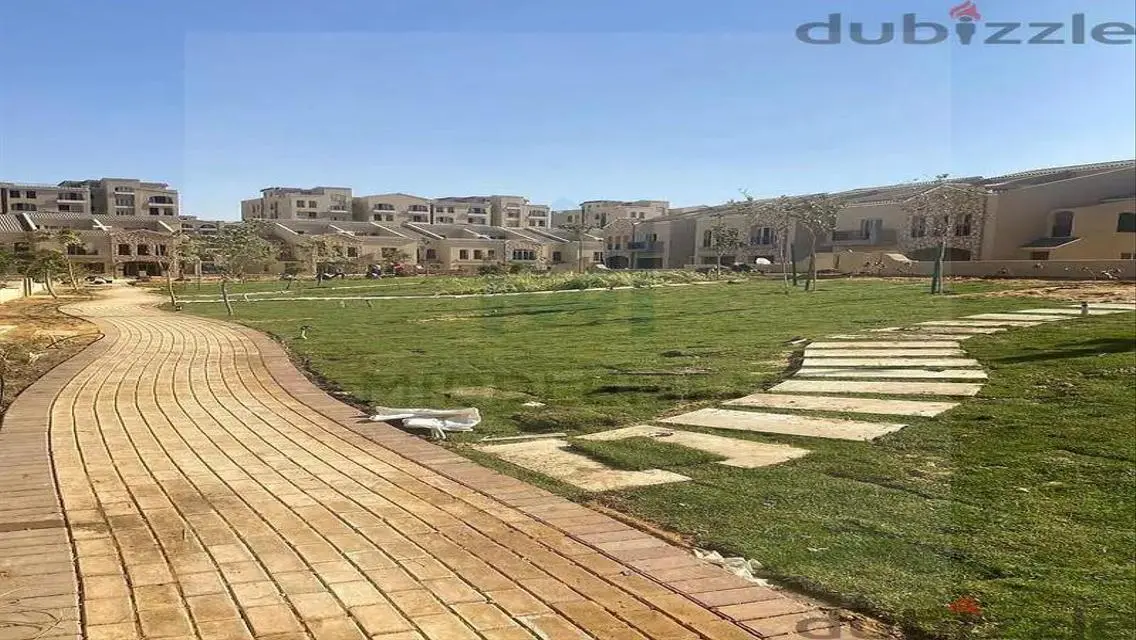 شقة فاخرة بمساحة 165 متر مربع