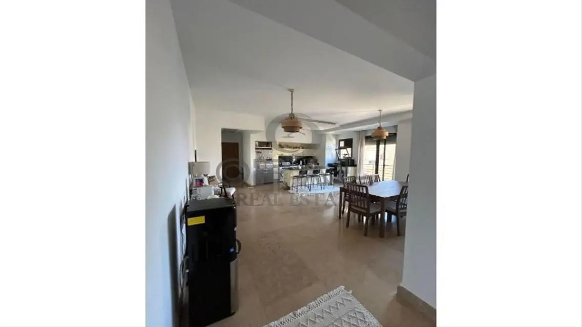 Apartment for Sale in Casa Beverly Hills - 120 sqm