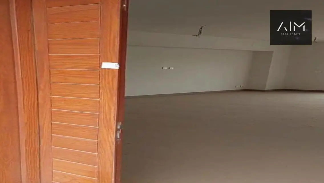 Luxury Apartment in Prime Location