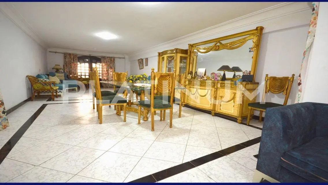 وحدة سكنية جديدة بمساحة مميزة في موقع رائع