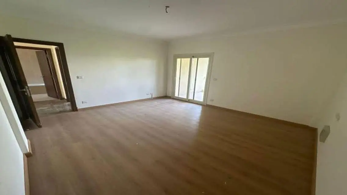 فيلا فاخرة للبيع تنتظر اسرتك