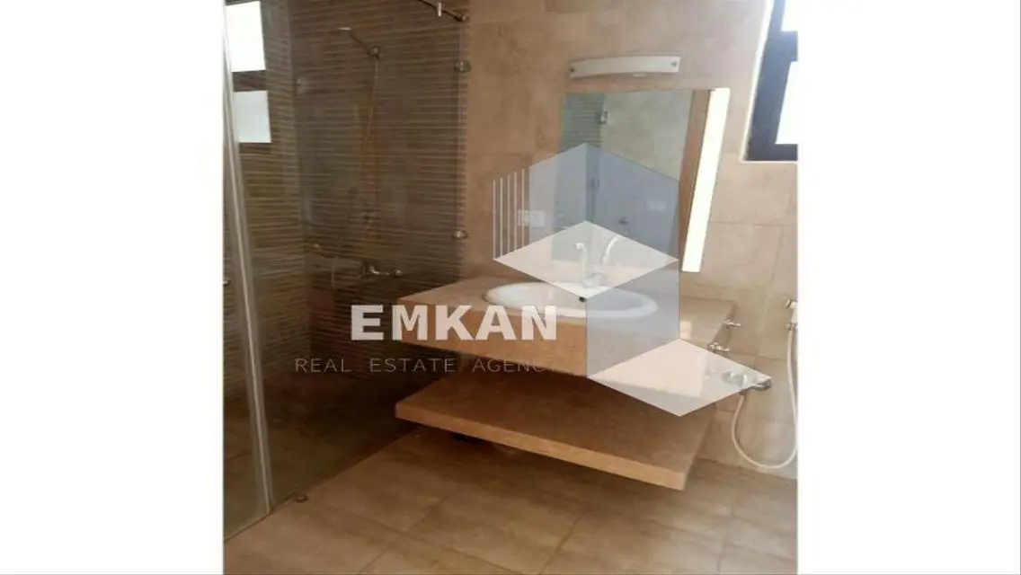 Luxurious Apartment With Ample Space in a Prime Location