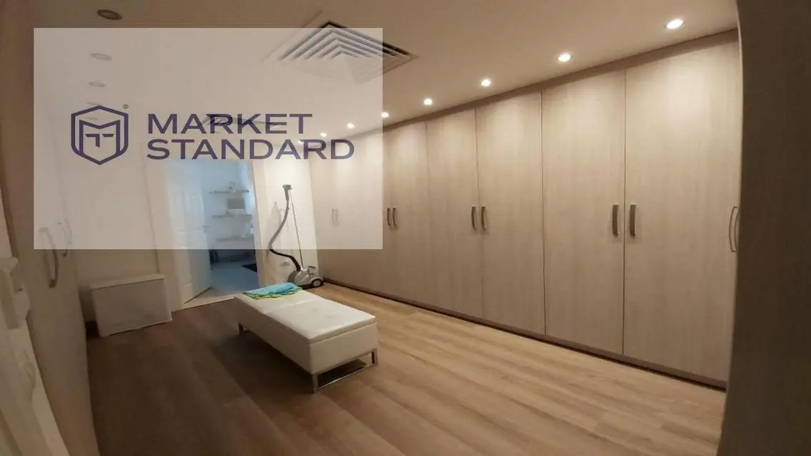 Luxurious Property with Space and Exclusive Amenities