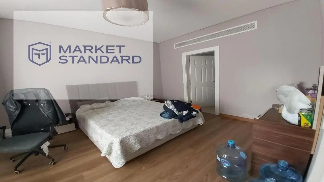 Luxurious Property with Space and Exclusive Amenities