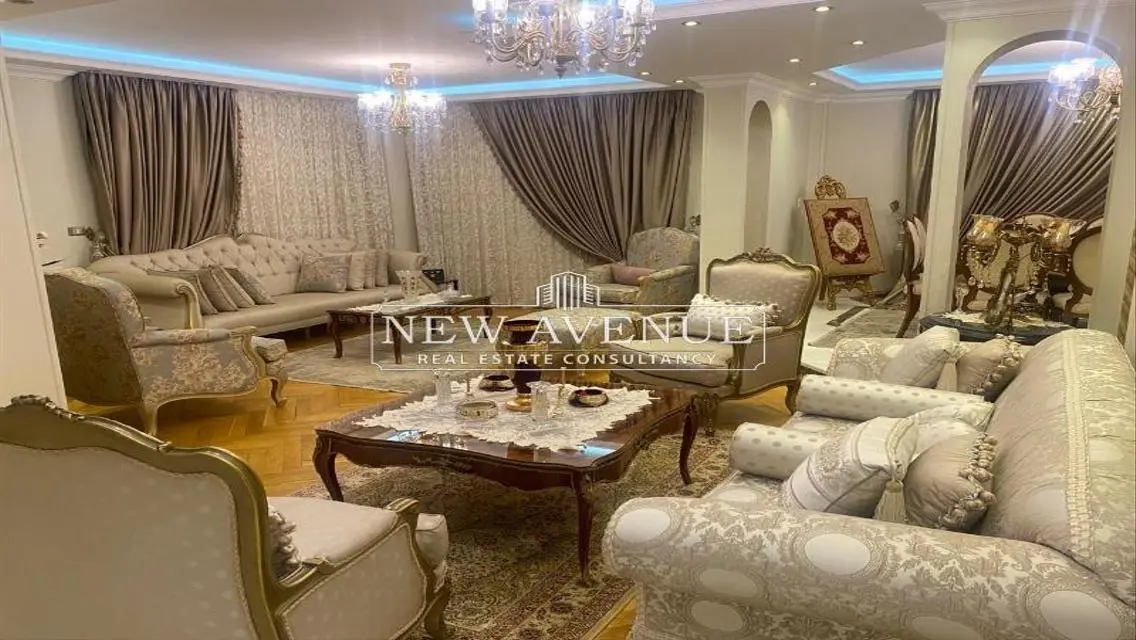 Luxury 220 sqm Apartment for Sale