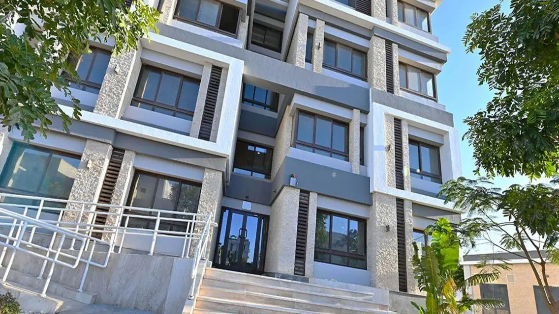 Luxurious 3-Bedroom Villa in Sodic