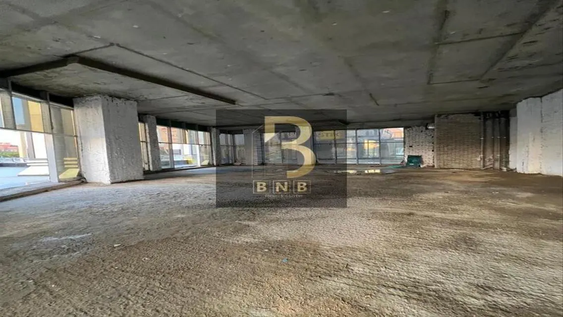 Modern Apartment with Premium Amenities for Rent