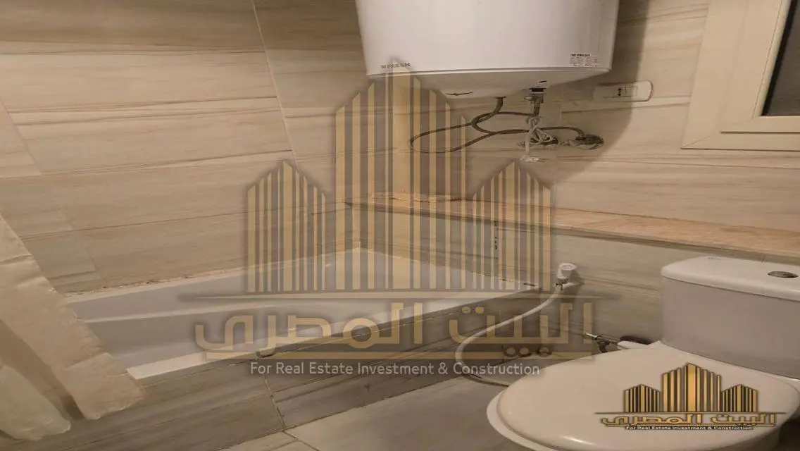 شقة فاخرة للبيع في موقع مميز