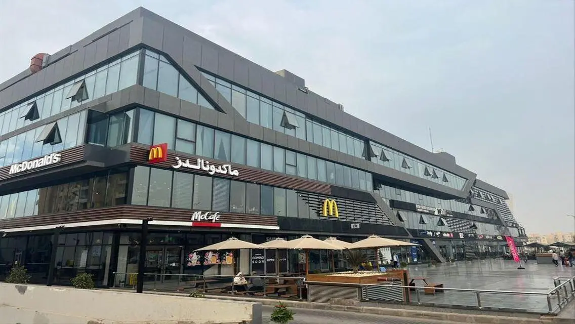 72- بوابة بلازا الشيخ زايد