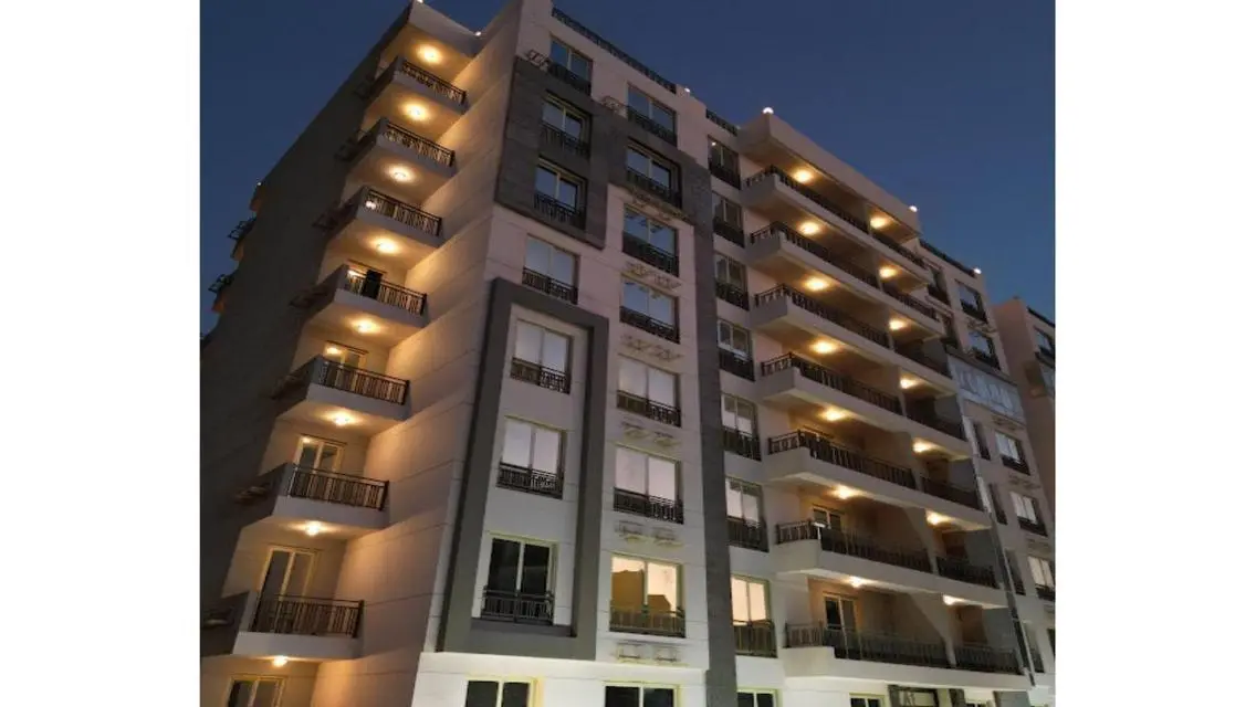 Luxury Villa with Diverse Amenities in a Prime Location
