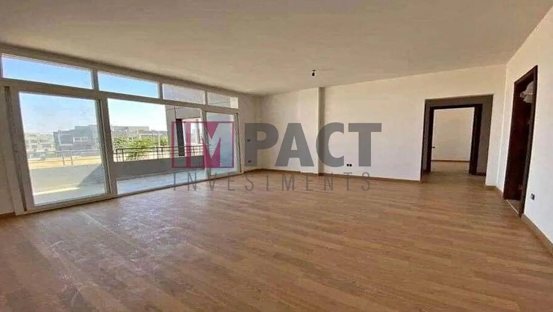 Luxury Villa for Sale in AUC - New Cairo