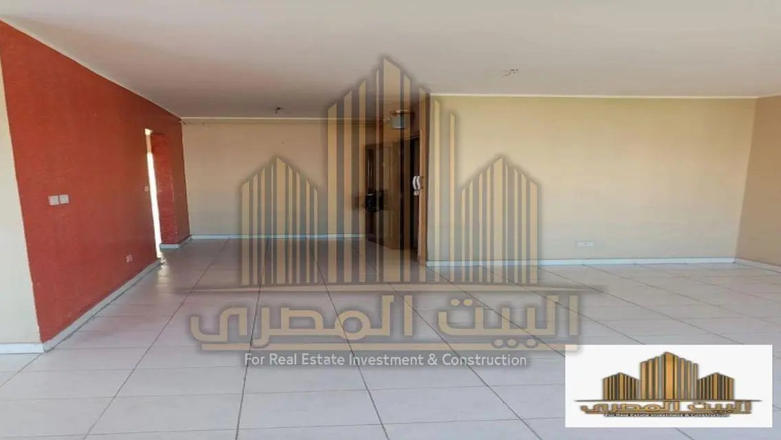 شقة فاخرة مع مناظر رائعة