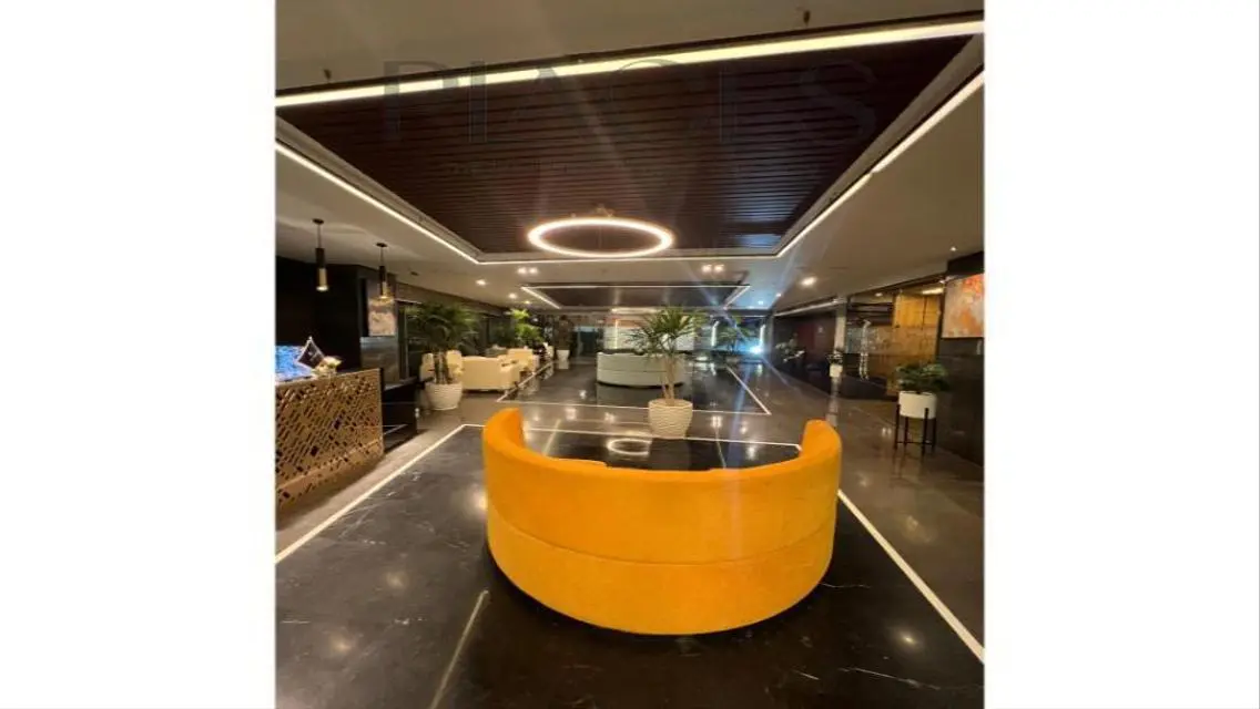 550 Sqm Modern Office Space