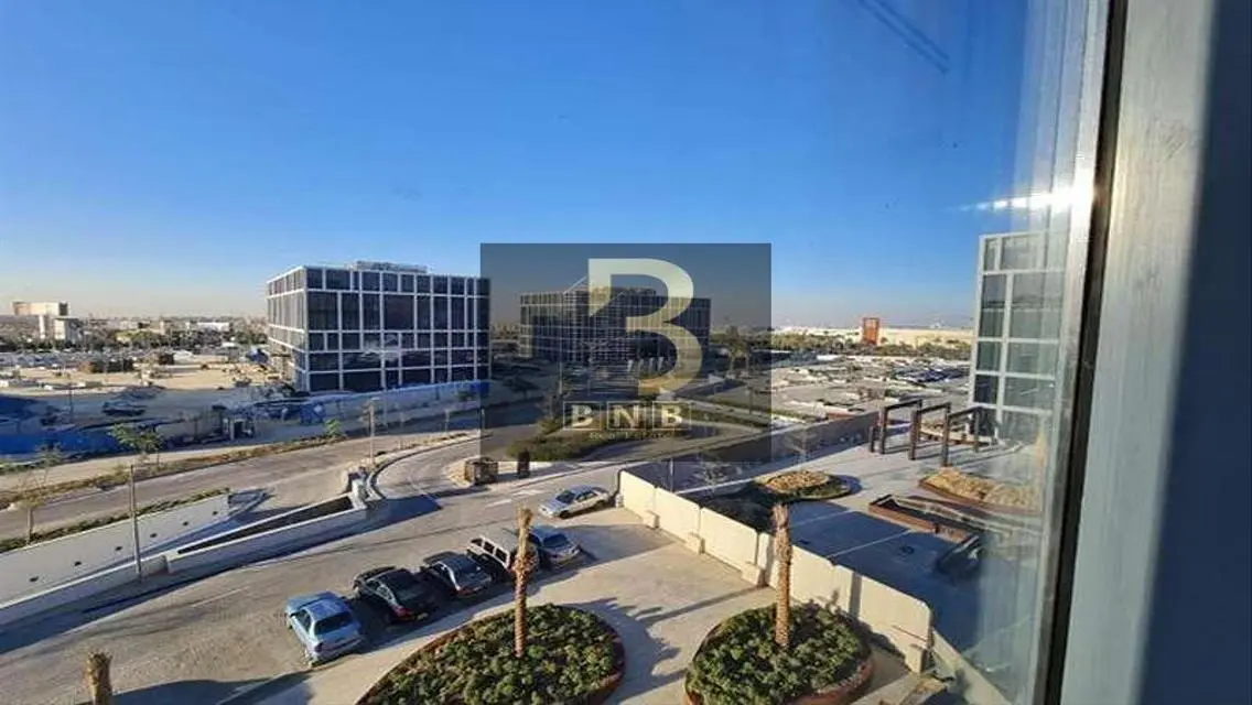Outstanding Commercial Space for Rent in Prime Location