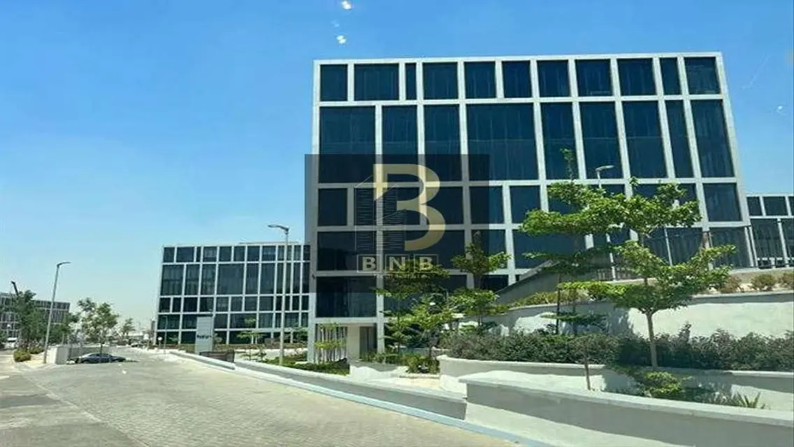 Outstanding Commercial Space for Rent in Prime Location