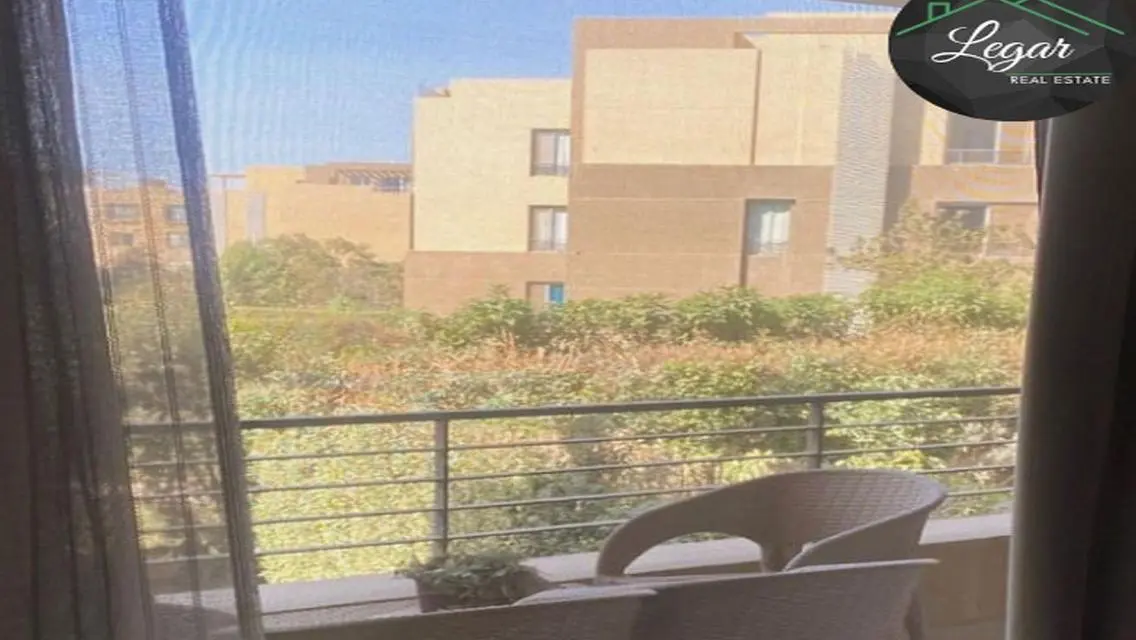 Luxury Apartment for Sale in Palm Parks