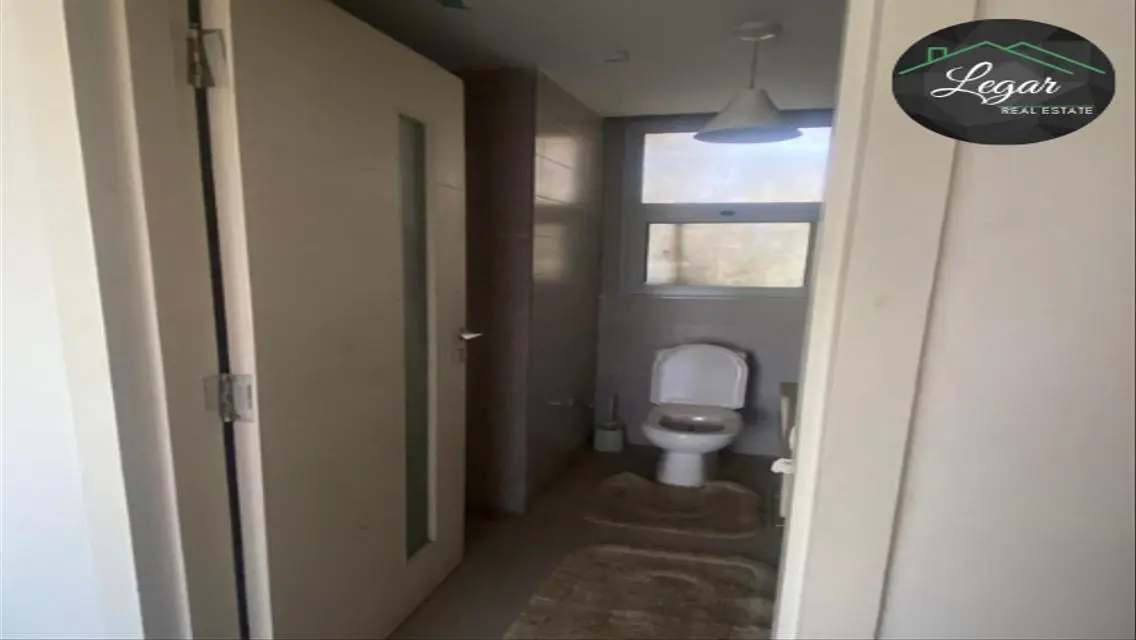 Luxury Apartment for Sale in Palm Parks