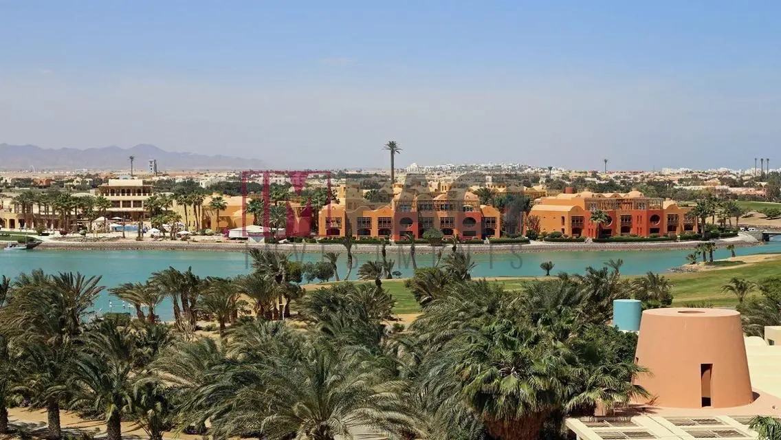 Luxurious Villa for Sale in Cala Sahl Hashesh