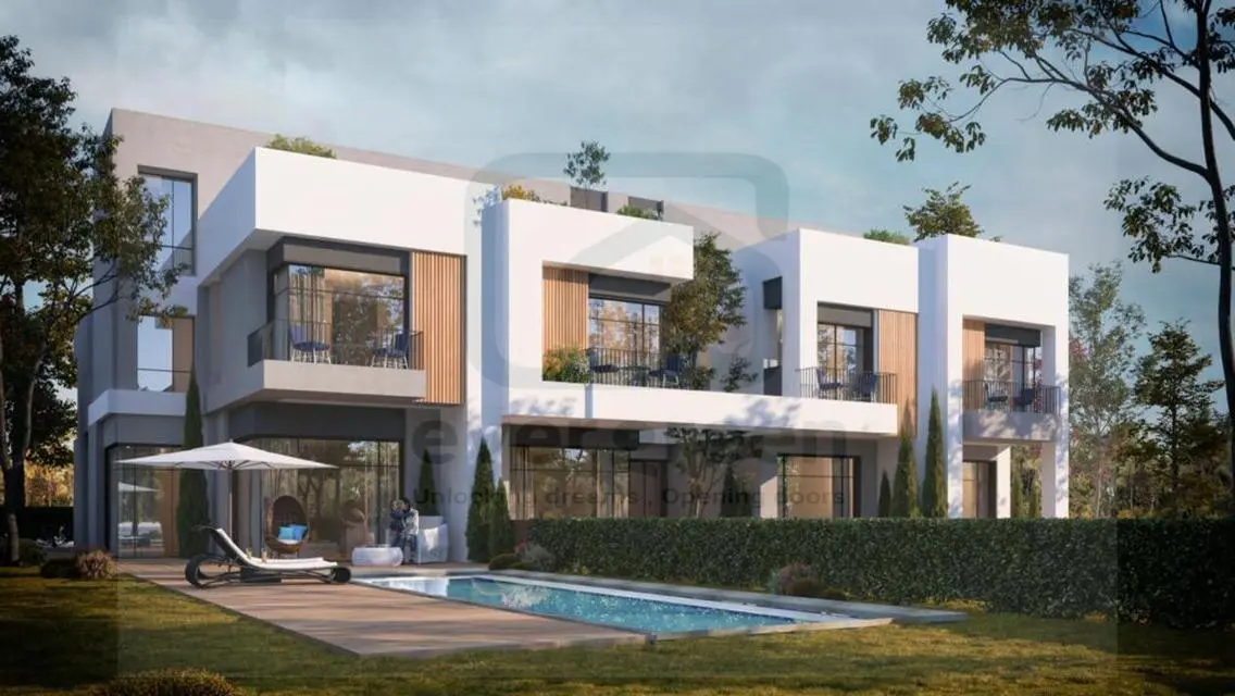 Luxury Villa for Sale with Private Pool and Garden