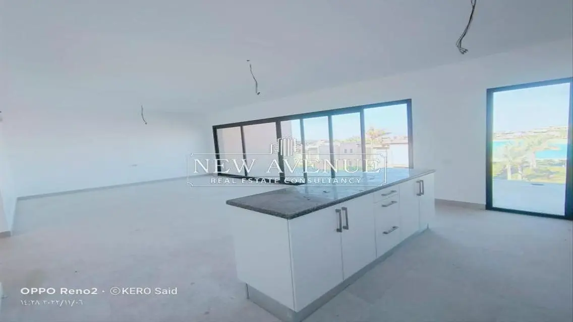 Stunning Property with Three Rooms and Great Views