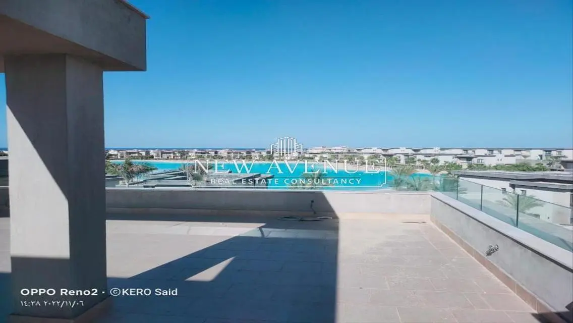 Stunning Property with Three Rooms and Great Views