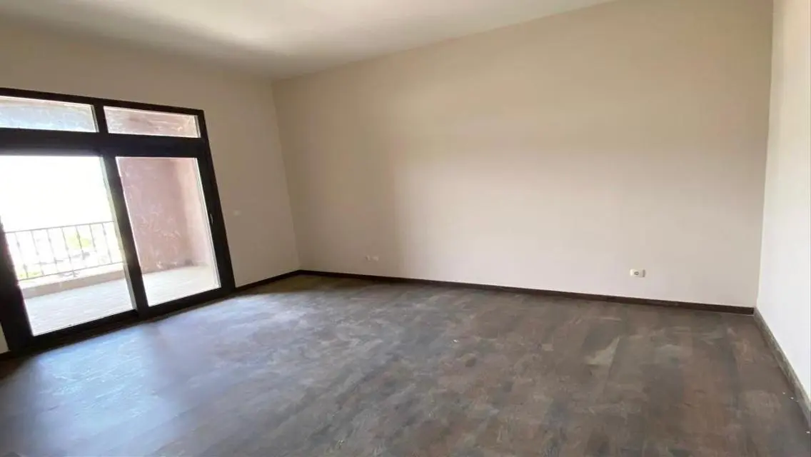 Luxury Apartment for Sale with Spacious Layout