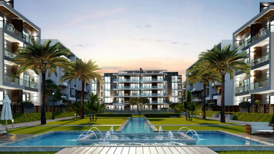 Luxury Apartment in the Heart of the City with Lake View
