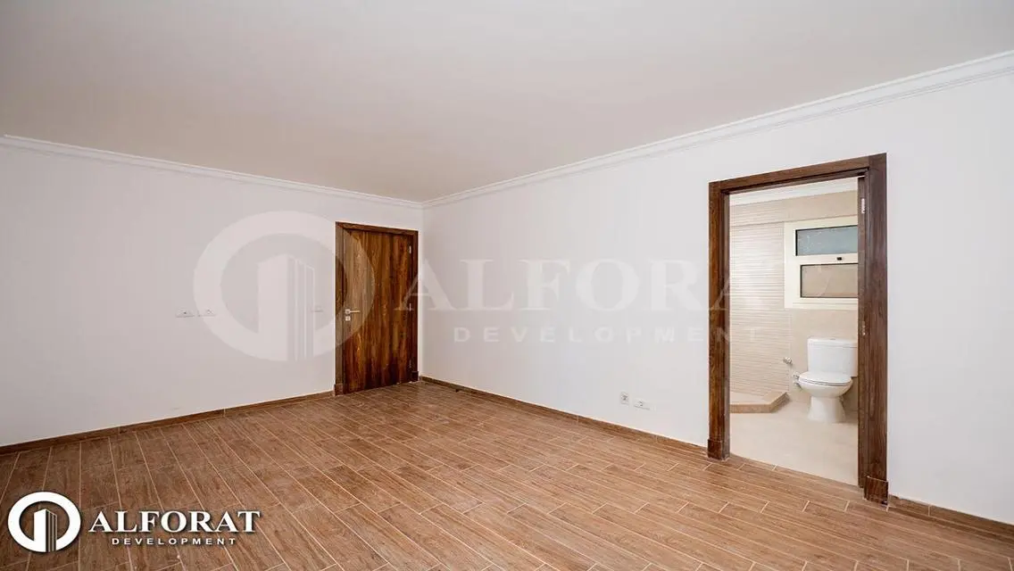 Luxury Apartment for Sale with Stunning View in the City Center
