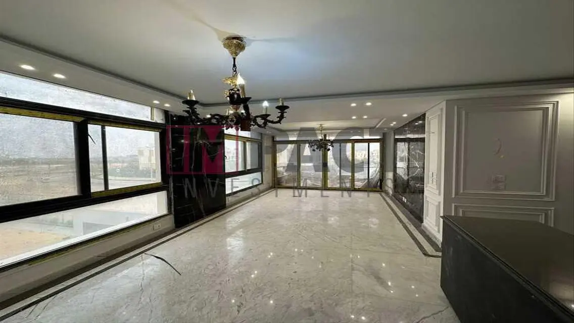 Luxurious Apartment in Azad Compound - AUC