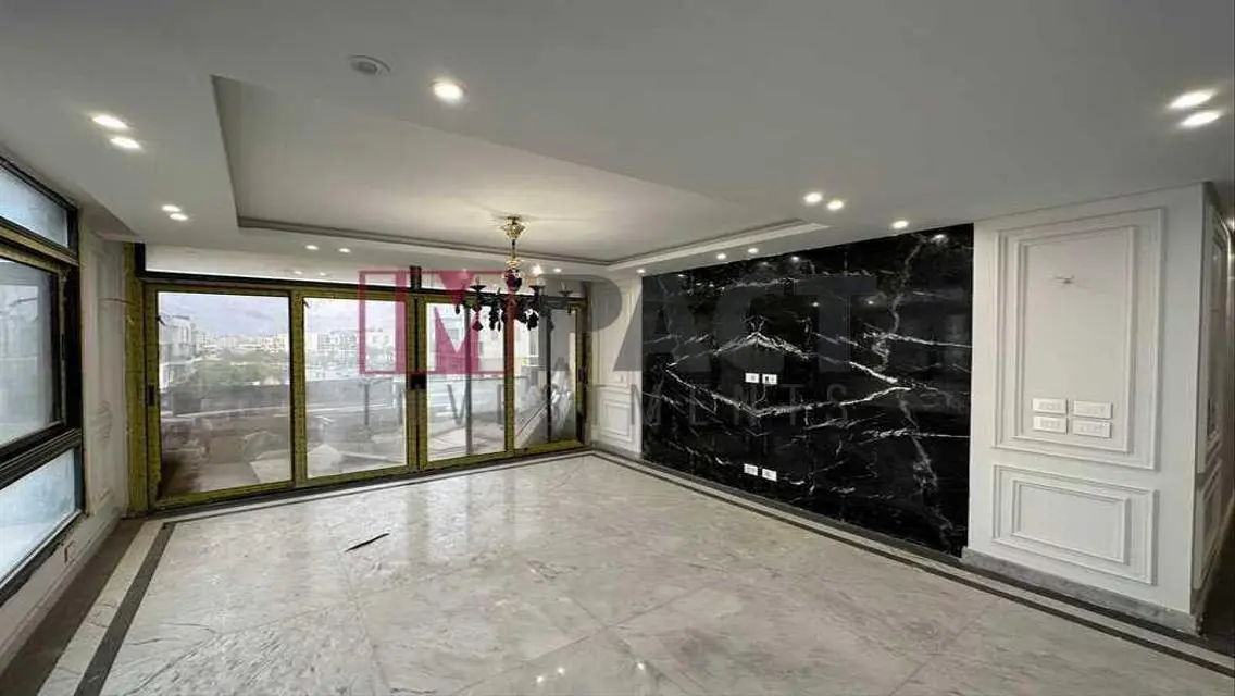 Luxurious Apartment in Azad Compound - AUC