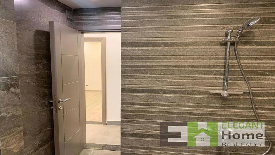 Luxurious Apartment in Eastown New Cairo
