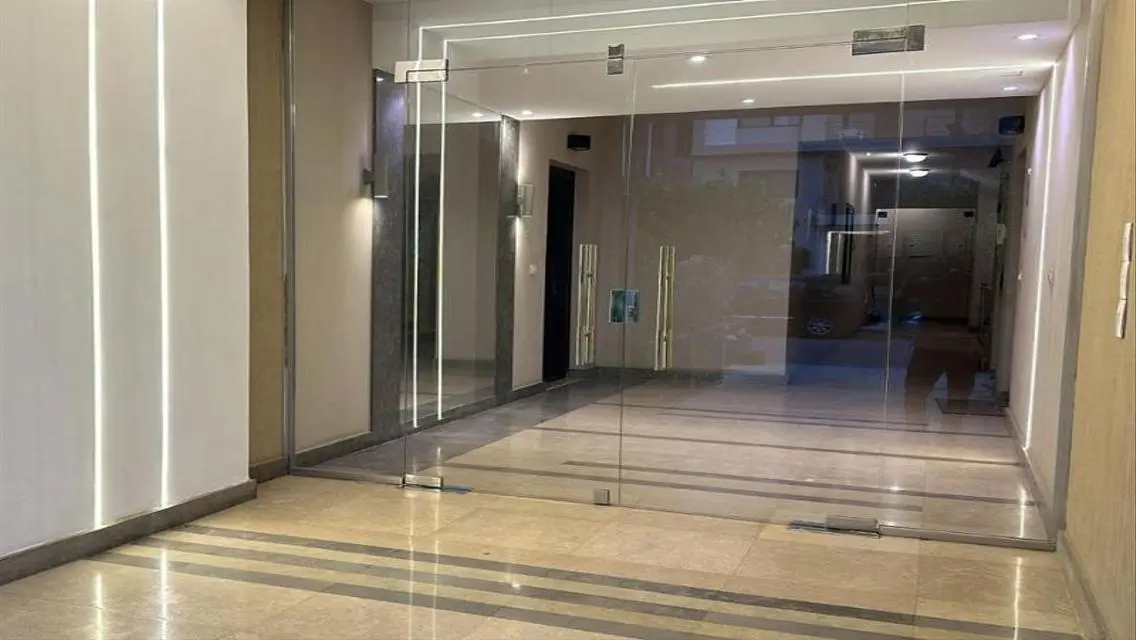 شقة فاخرة في فيفث سكوير