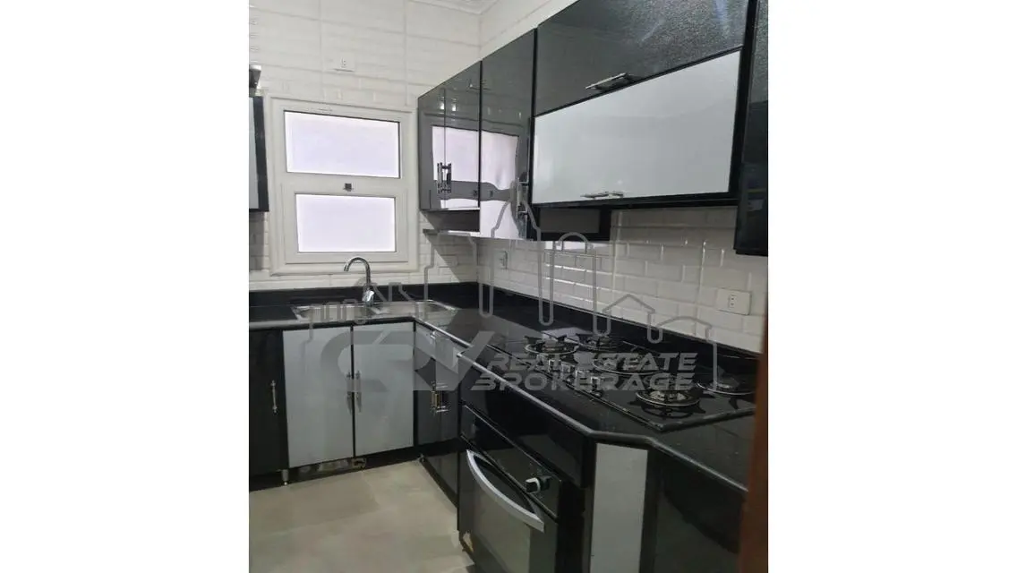 Stunning Apartment for Sale in CRV-BROKERAGE