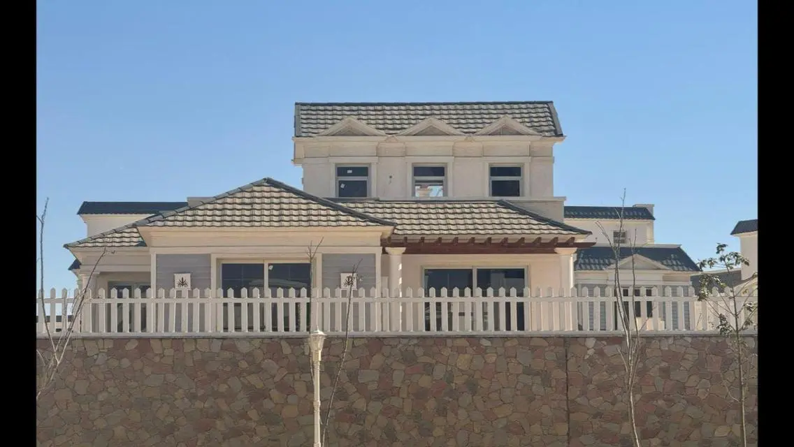 Luxury New Villa with 250 m² in a Prime Location