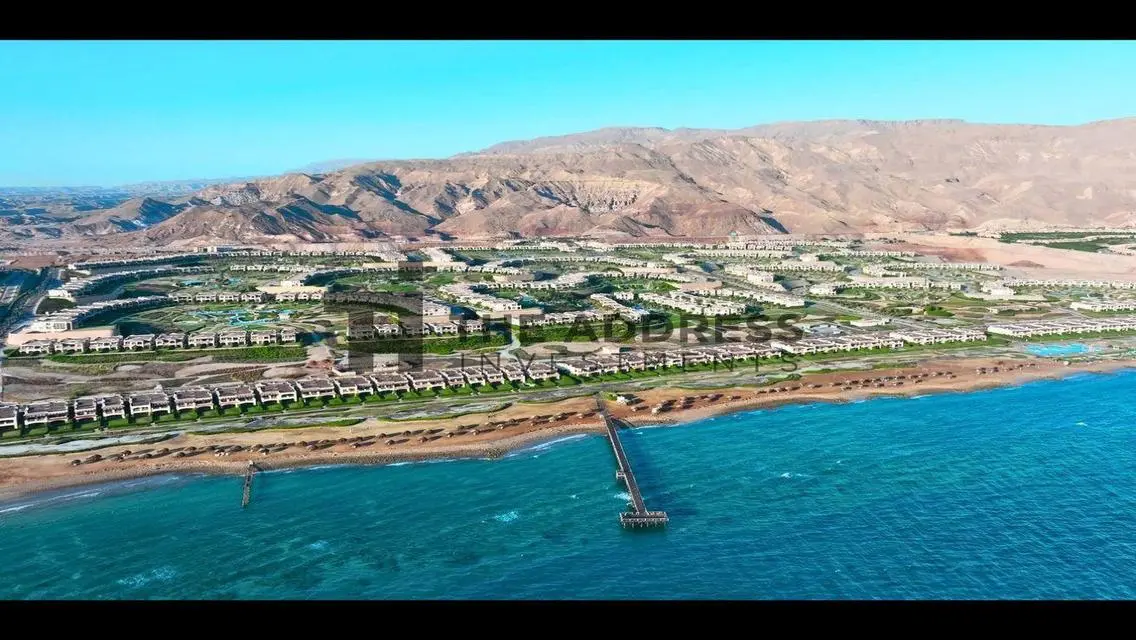 شقة فاخرة في لافيستا مع حديقة خاصة ومسبح