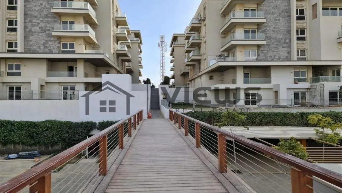 Luxurious Apartment for Sale with Ample Space