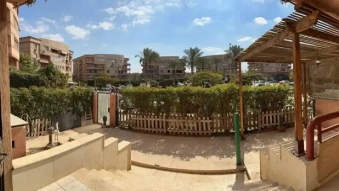 Apartment for Rent in Rehab 1 with Garden