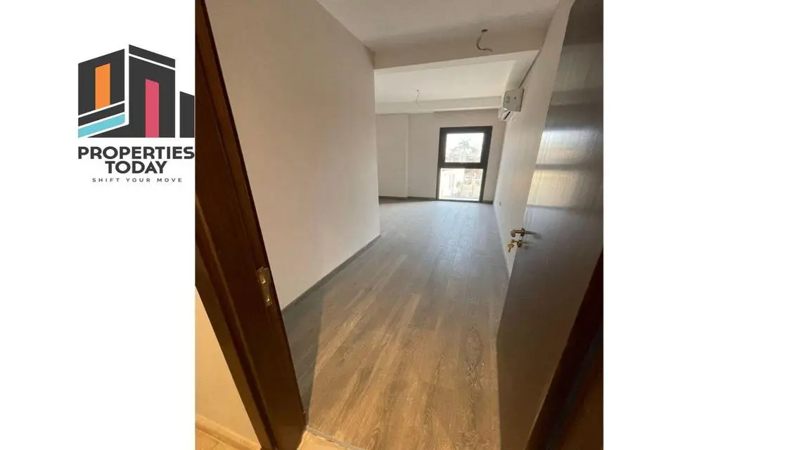Luxury Apartment in TOWERS ZED Mall